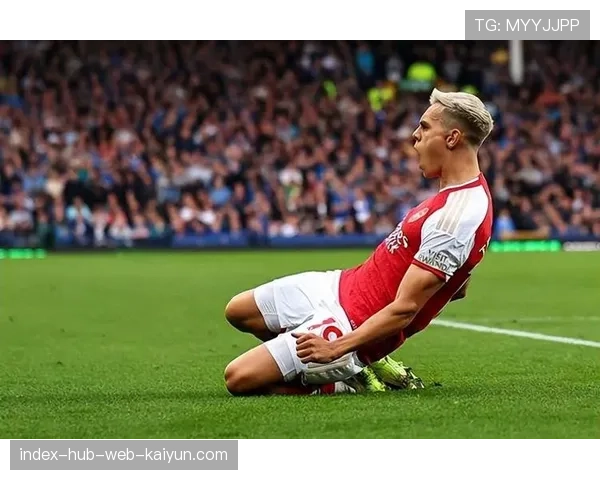 阿森纳客场四球大胜热刺 北伦敦德比强势领跑积分榜